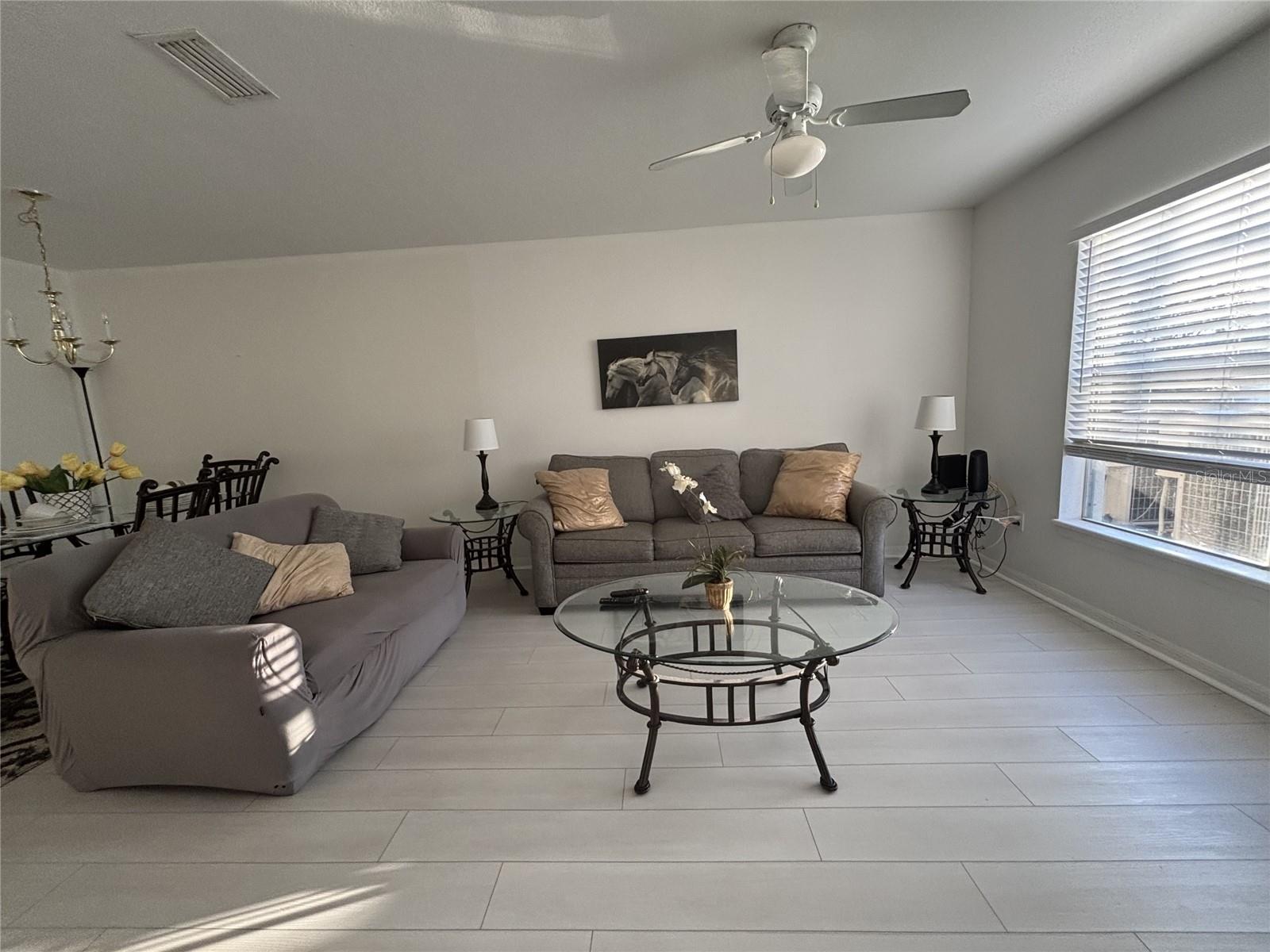 CLUB CORTILE - Residential Lease