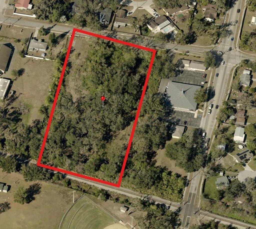 Photo of 521 E Clay Avenue, Brandon, FL 33510 (MLS # TB8511287)