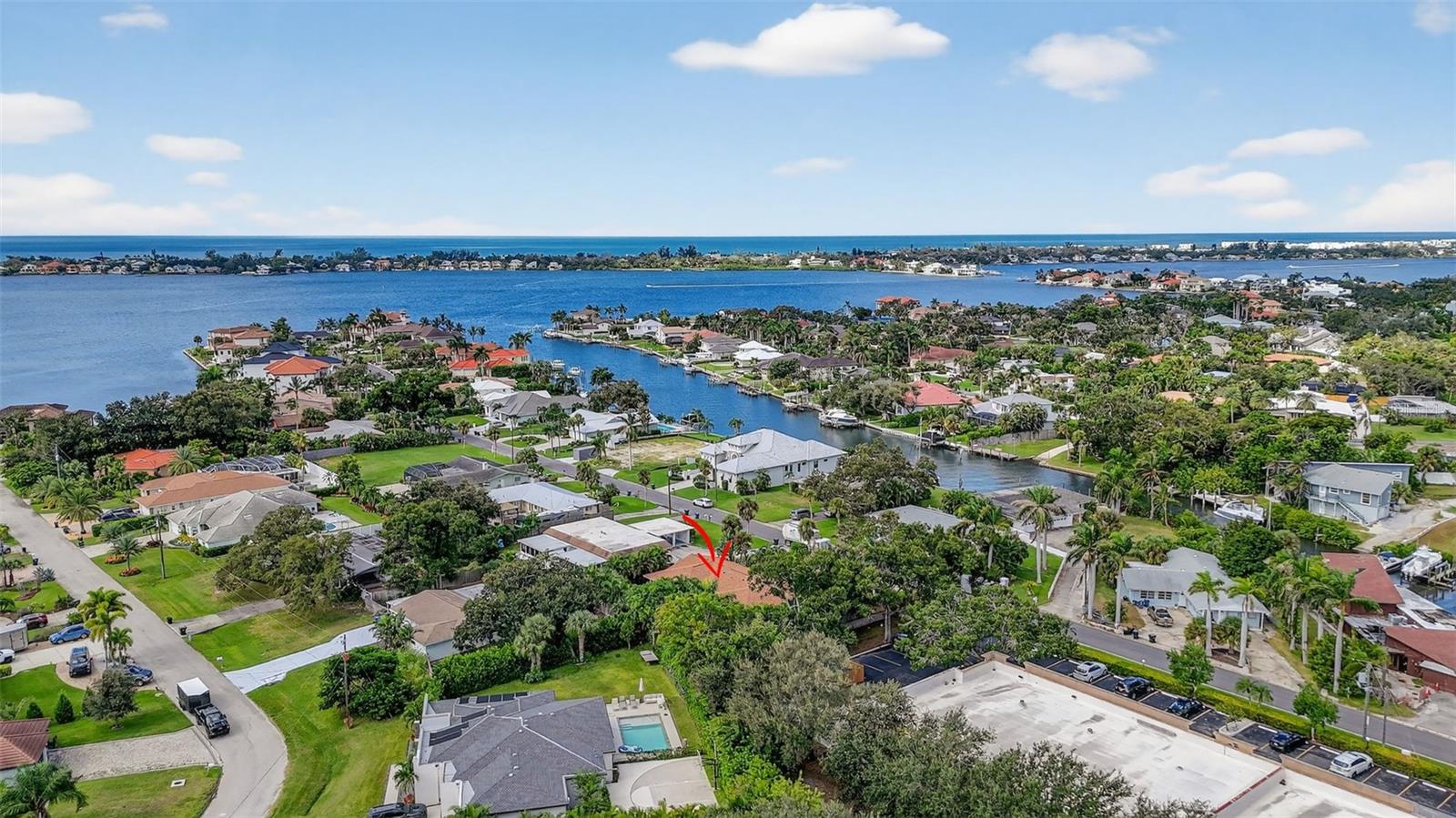 SOUTHPOINTE SHORES - Residential