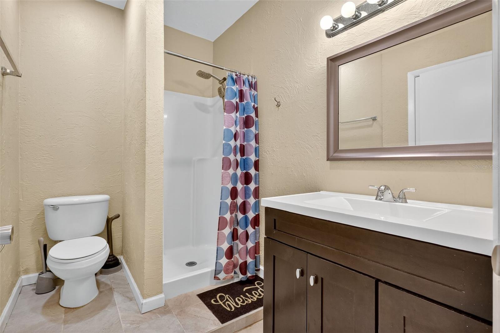SOUTHPOINTE SHORES - Residential
