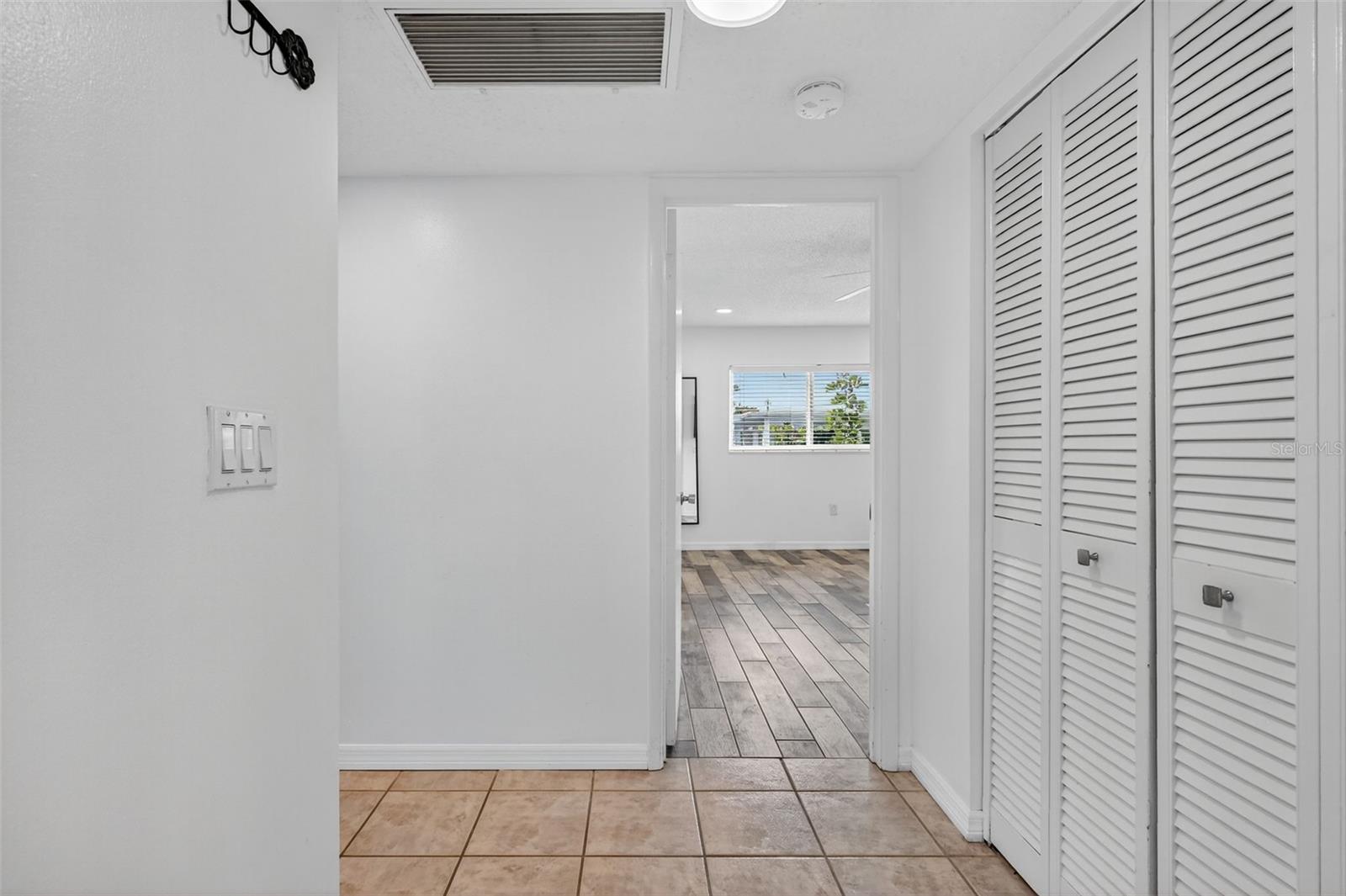 SOUTHPOINTE SHORES - Residential
