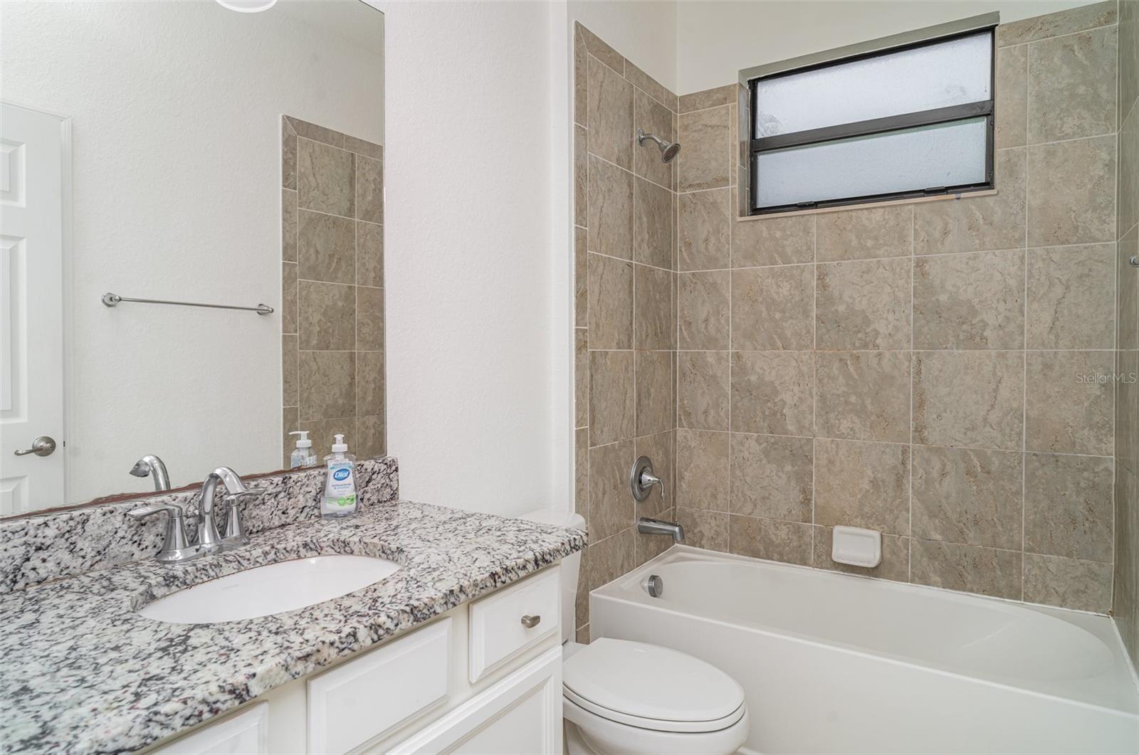 GRAN PARADISO PH 1 - Residential