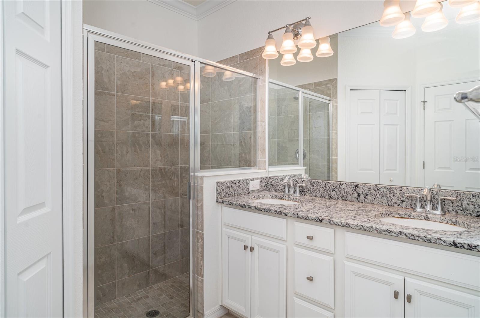 GRAN PARADISO PH 1 - Residential