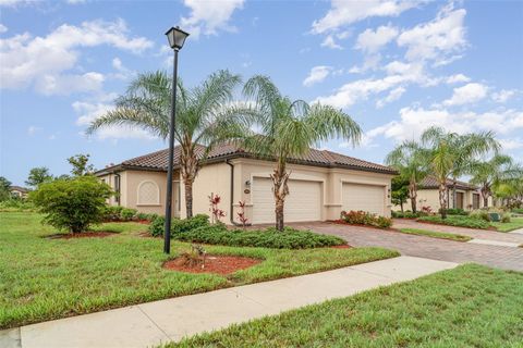 Photo of 12515 Garibaldi Lane, Venice, FL 34293 (MLS # A4654684)