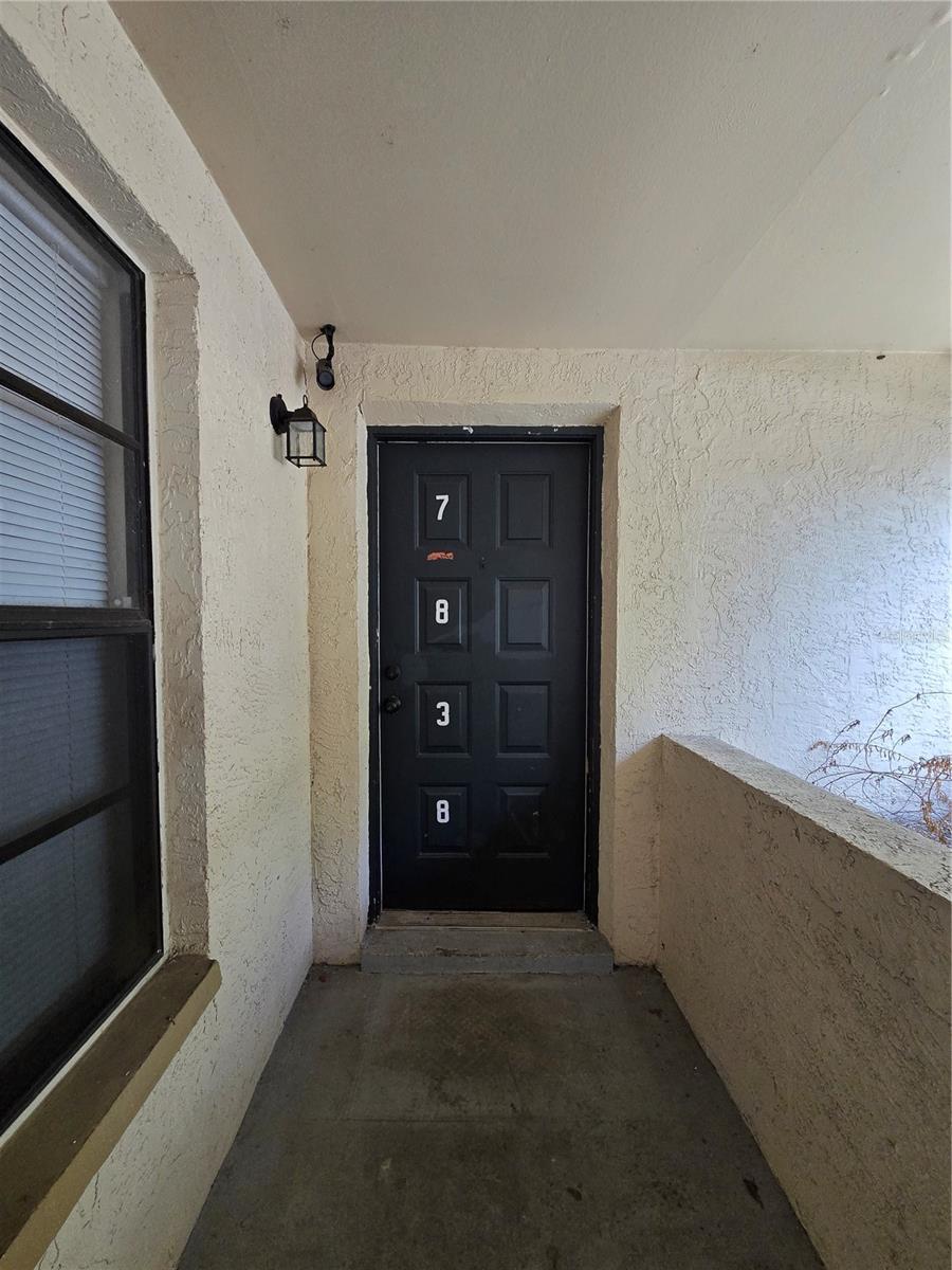 RIVER OAKS CONDO III - Residential