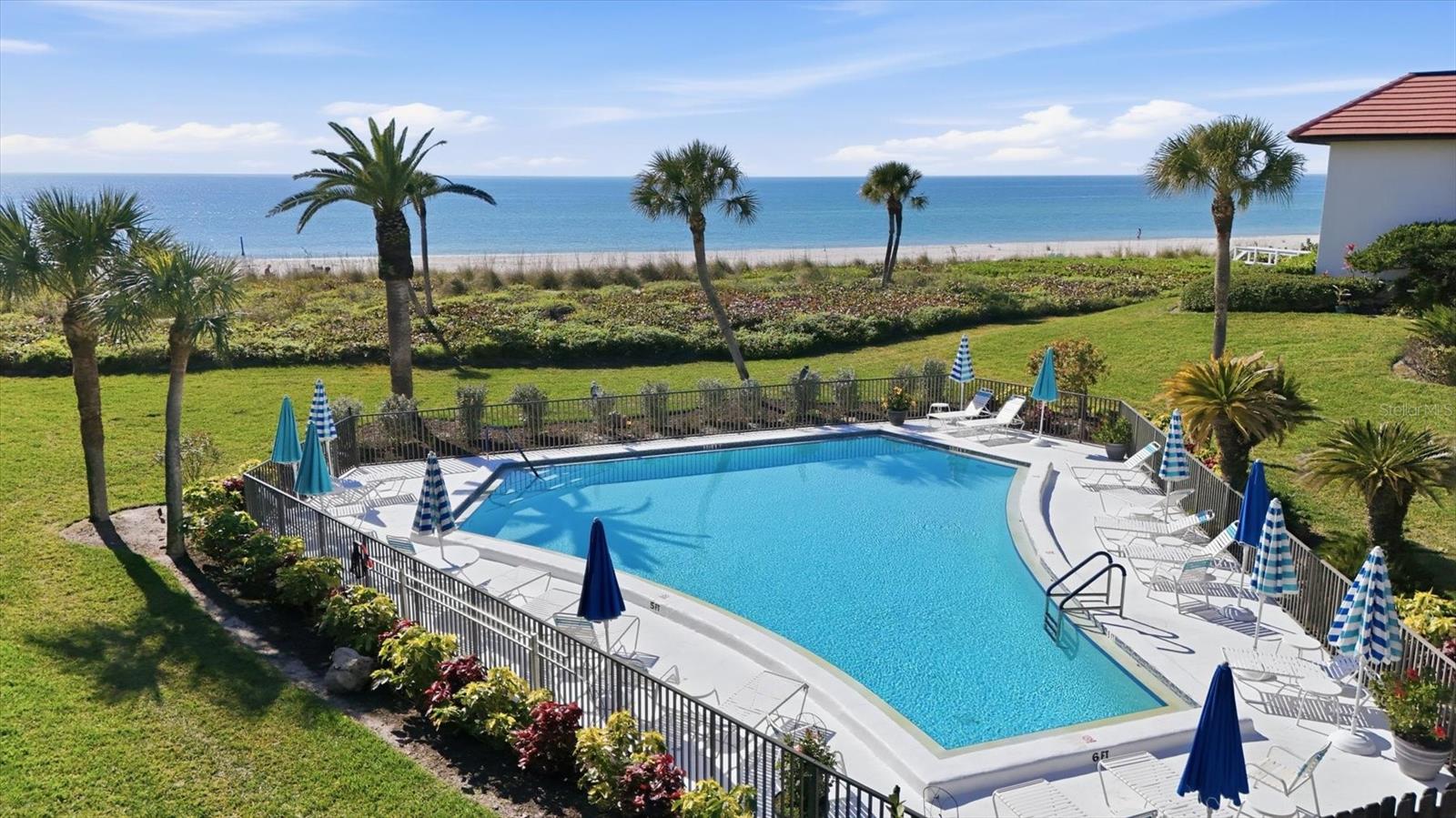 LONGBOAT TERRACE - Residential