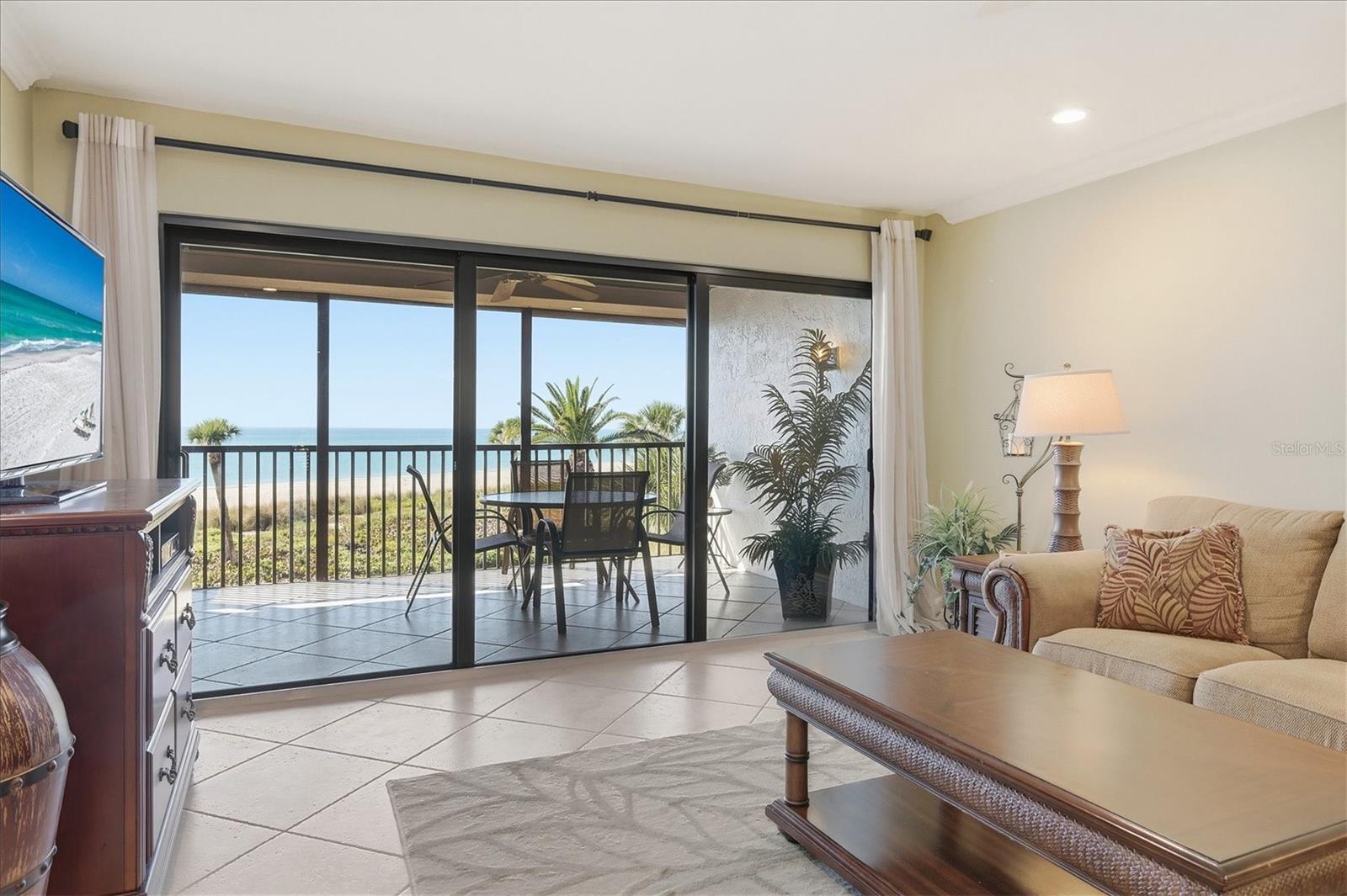 LONGBOAT TERRACE - Residential