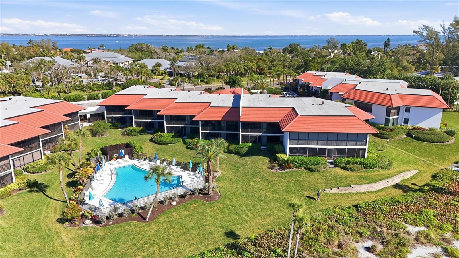 LONGBOAT TERRACE - Residential