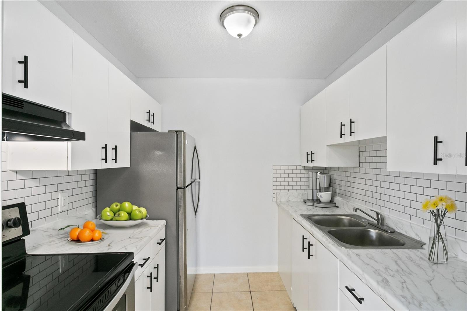 BLOUNT & WHITLEDGE SUB - Residential Lease