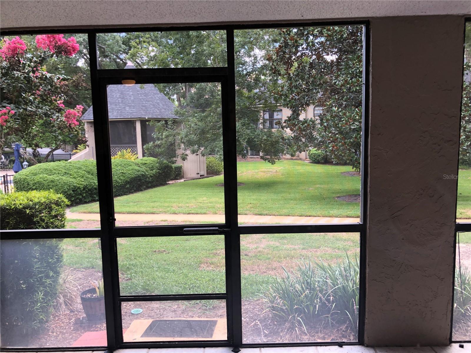 KENSINGTON PARK CONDO - Residential Lease