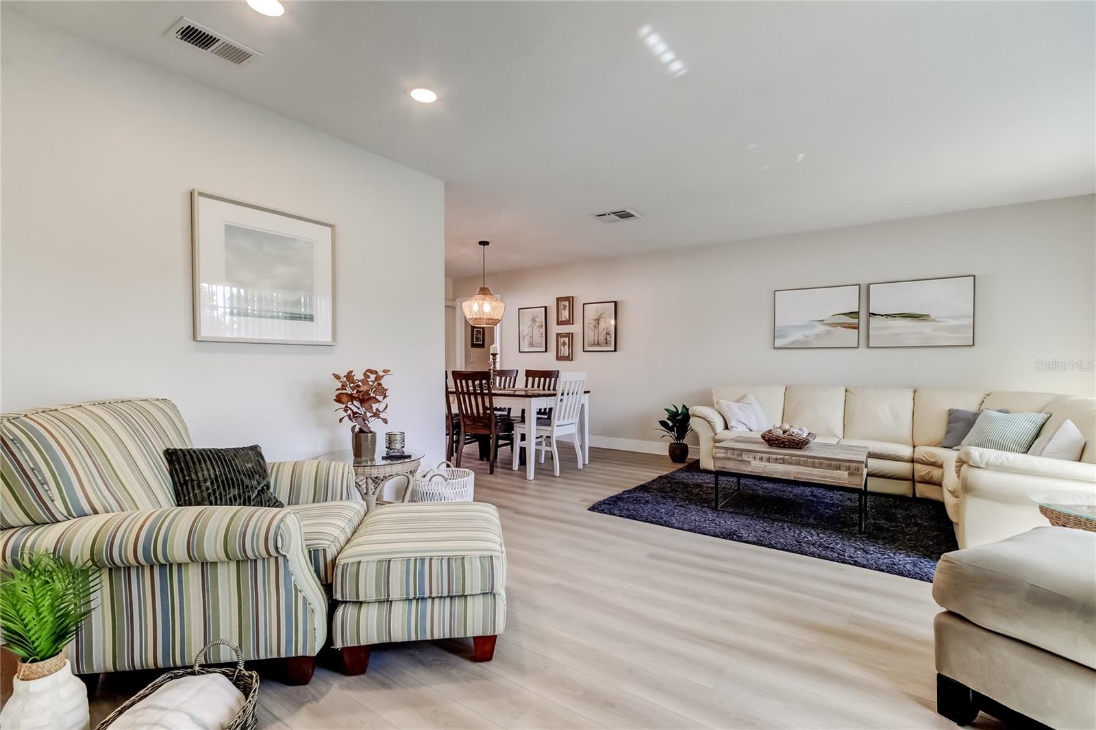 CLUBHOUSE ESTATES OF COUNTRYSIDE - Residential Lease