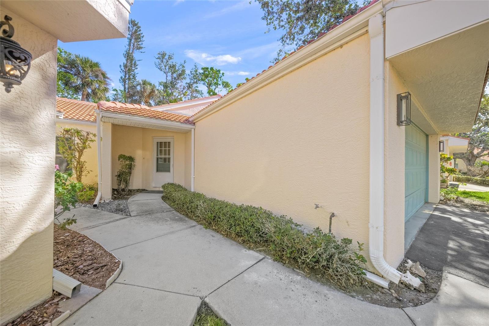 606 MARCUS STREET 26