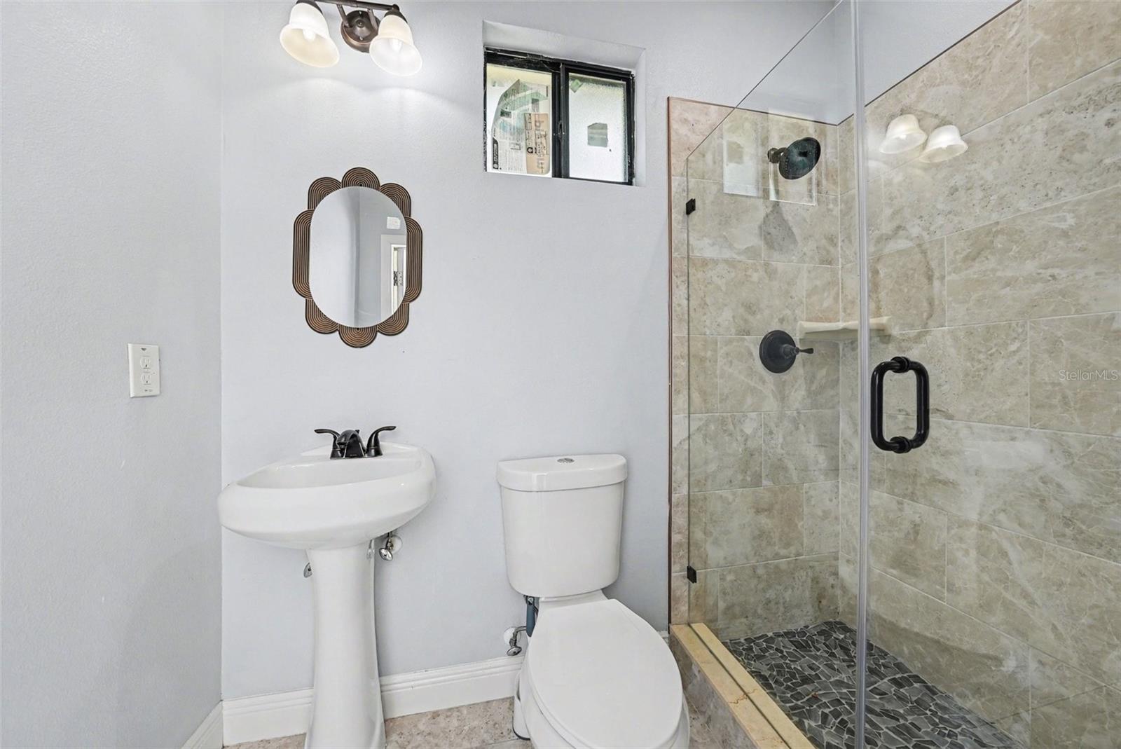 PINECREST - Residential