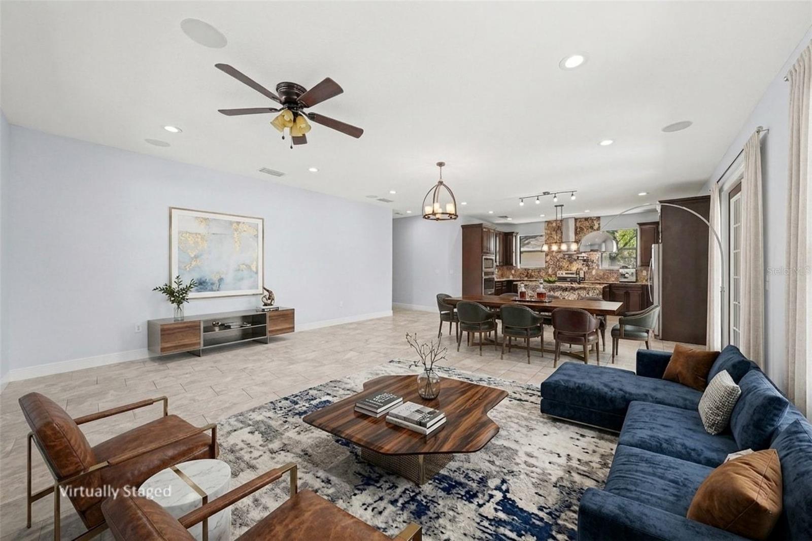 PINECREST - Residential