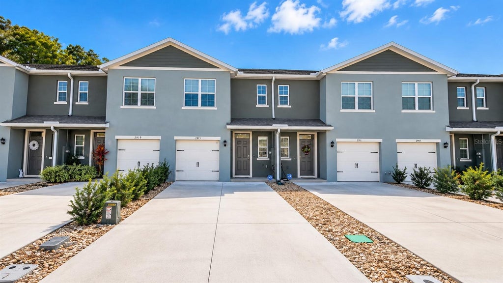 Photo of 2915 Canary Avenue, Davenport, FL 33837 (MLS # S5160078)