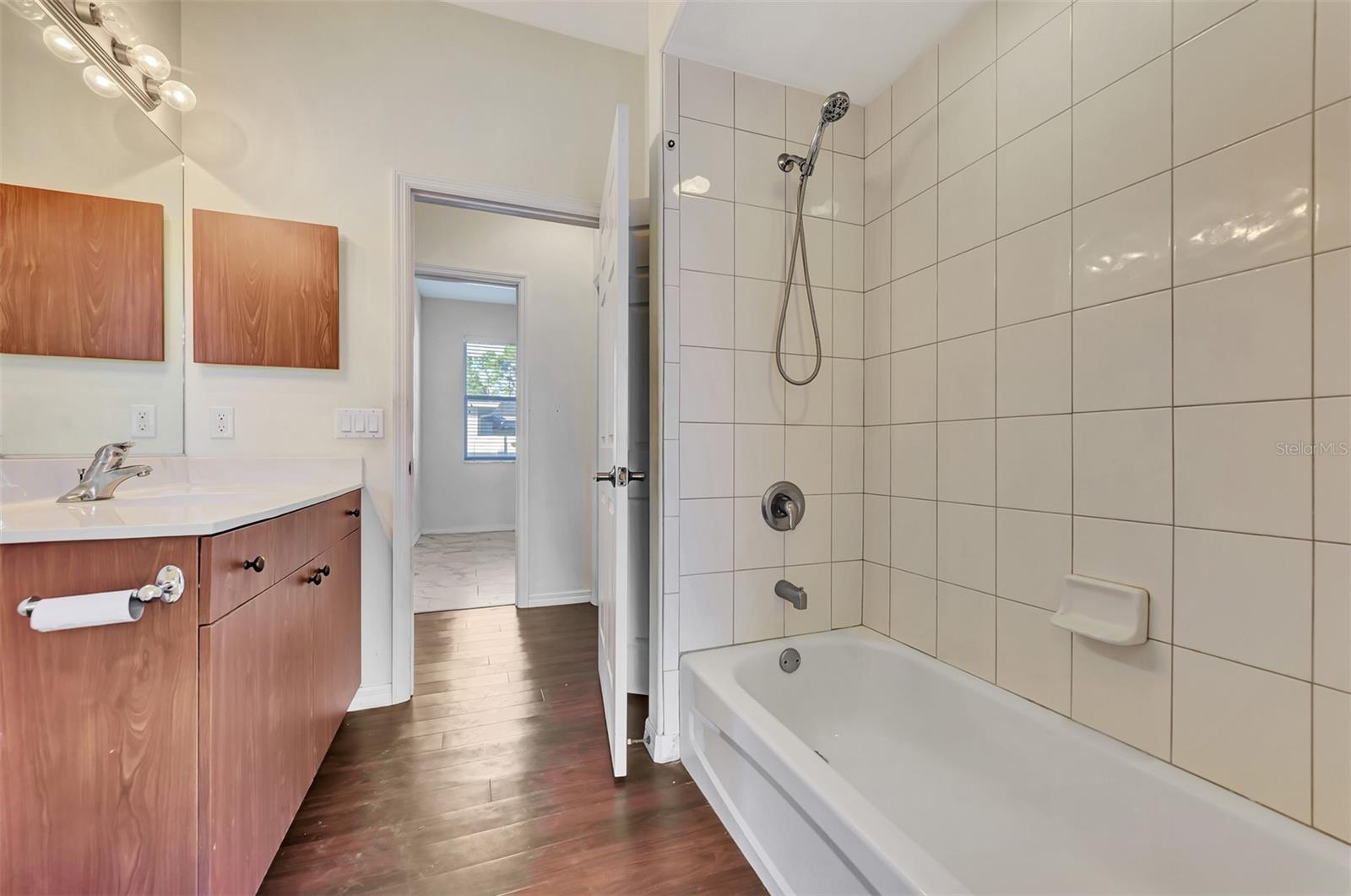 PORT CHARLOTTE SUB 18 - Residential Lease