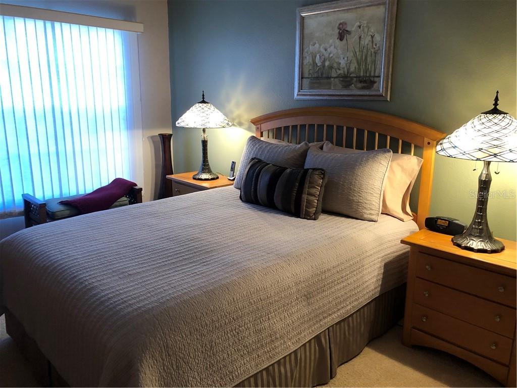 PELICAN POINTE GOLF & COUNTRY CLUB - Residential Lease