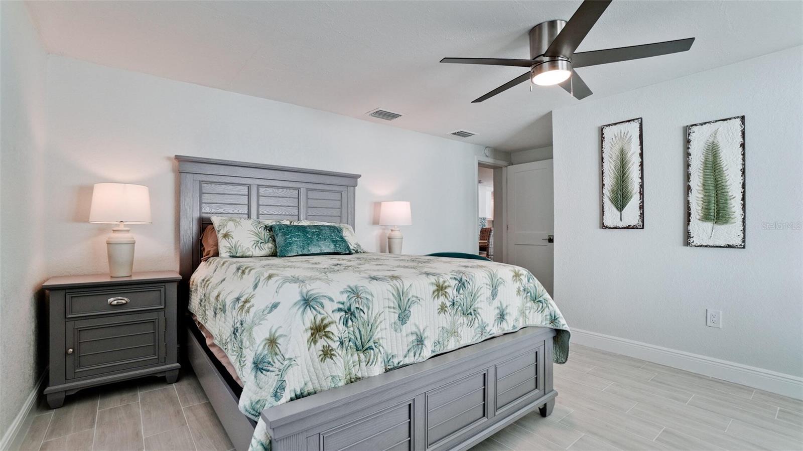 BAY PALMS ADD - Residential