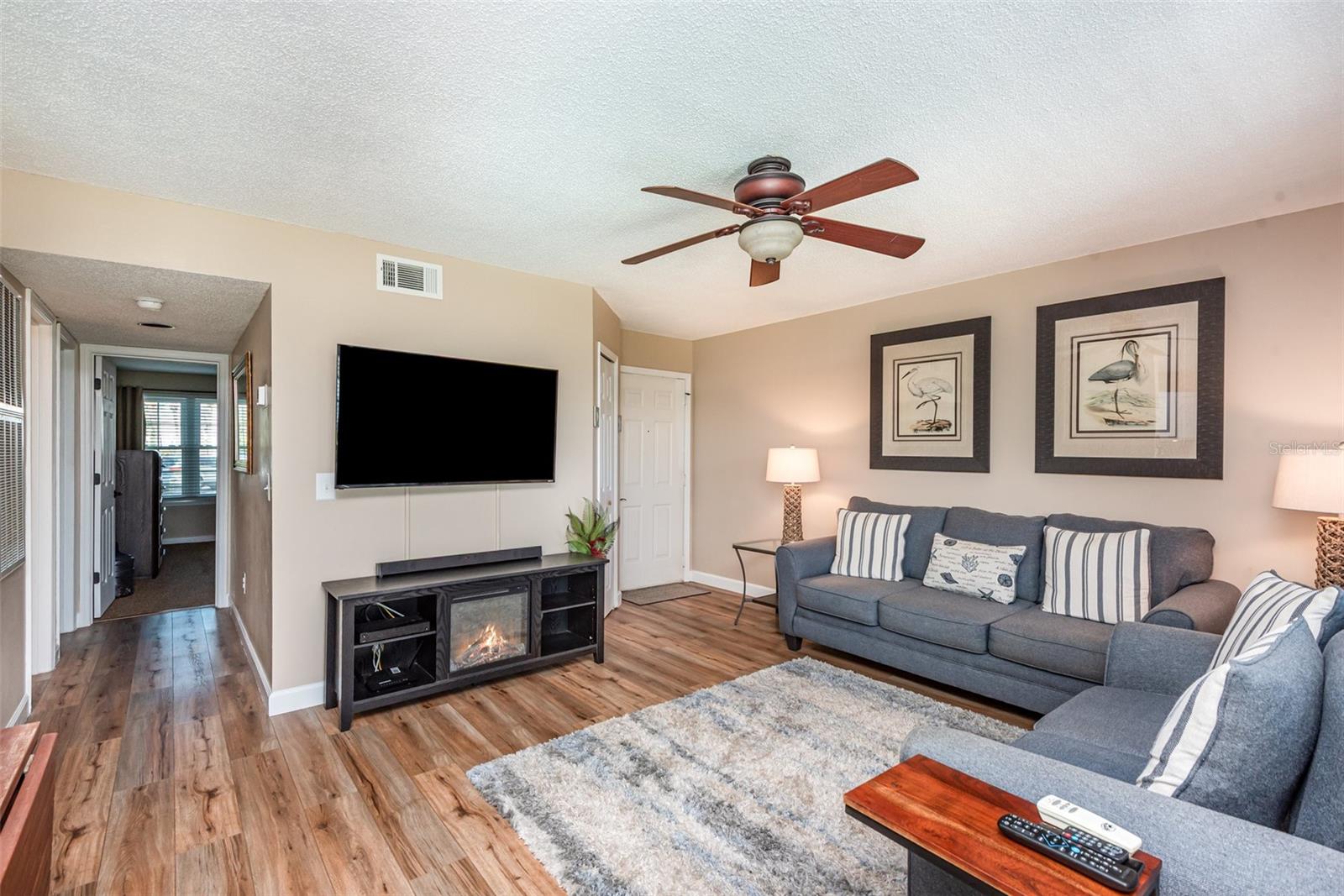 SUNRISE LANDING II - Residential