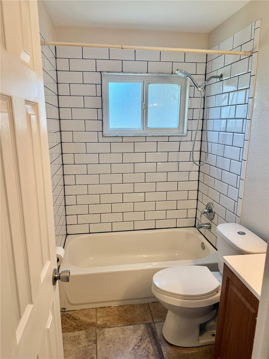 DELTONA LAKES UNIT 29 & 37 REP - Residential Lease