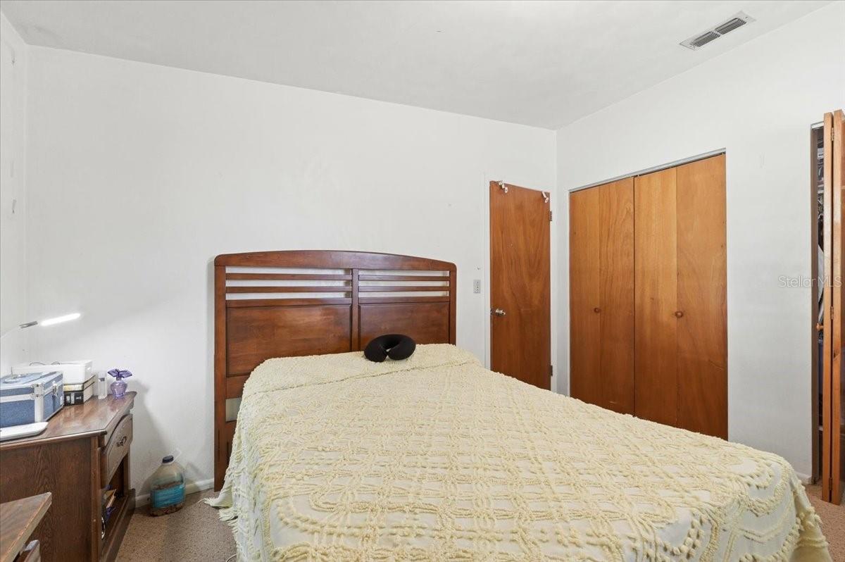 CHRIS BROWN CEMETERY REPLAT - Residential