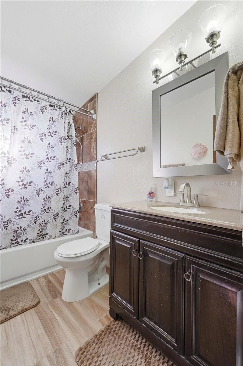 CHRIS BROWN CEMETERY REPLAT - Residential