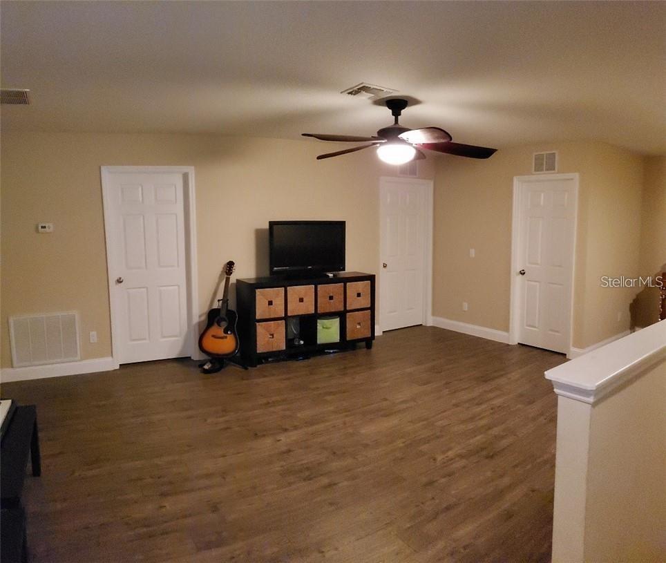 LEGACY PARK RESIDENTIAL PH III A REP - Residential Lease