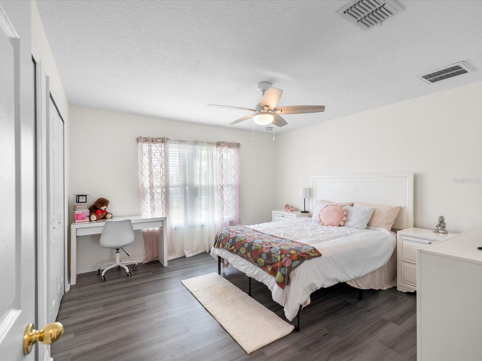 GANDY GARDENS 2 - Residential