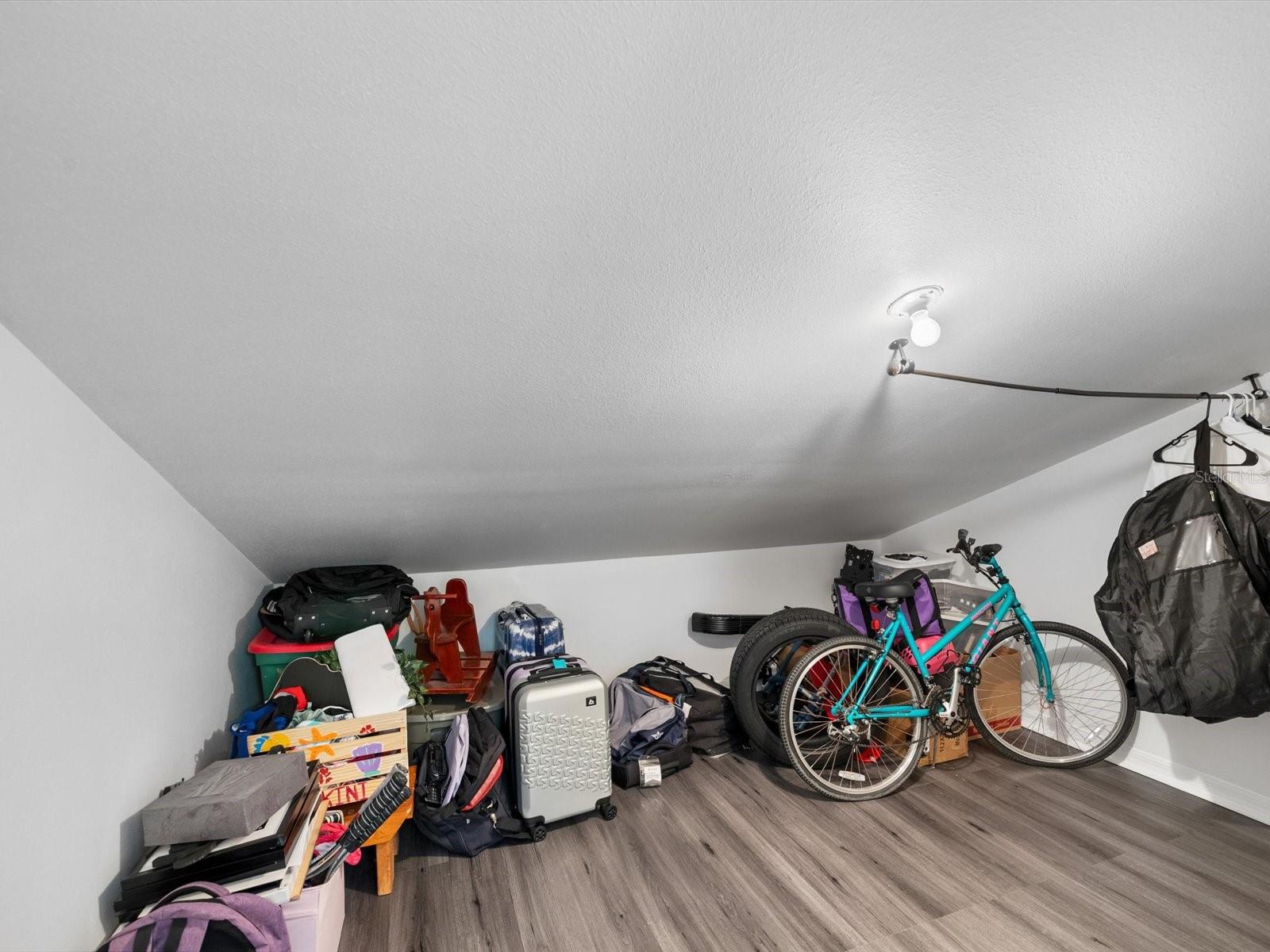 GANDY GARDENS 2 - Residential