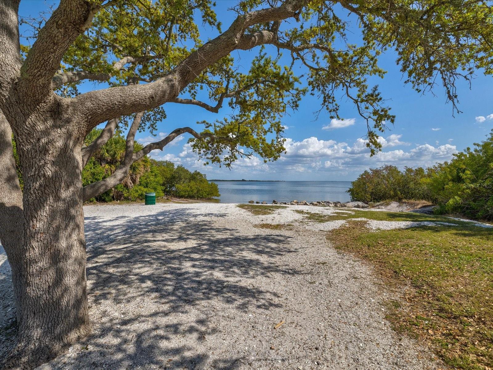 GANDY GARDENS 2 - Residential