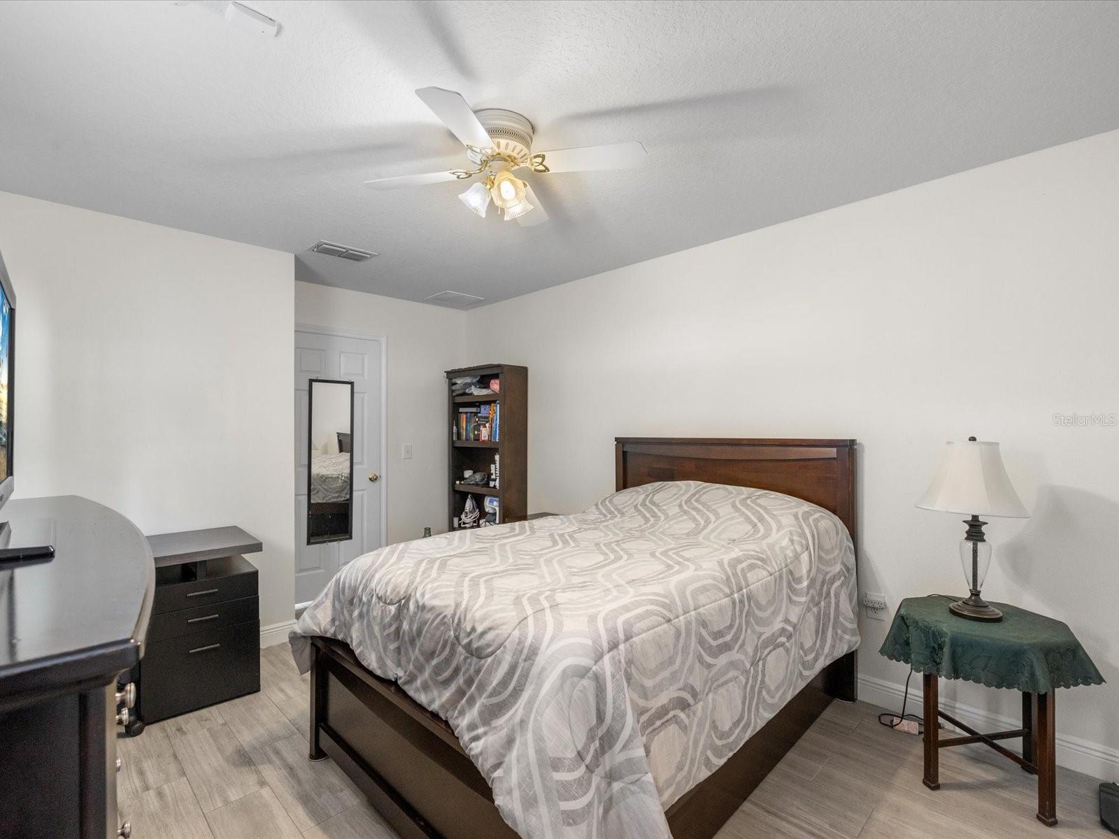 GANDY GARDENS 2 - Residential