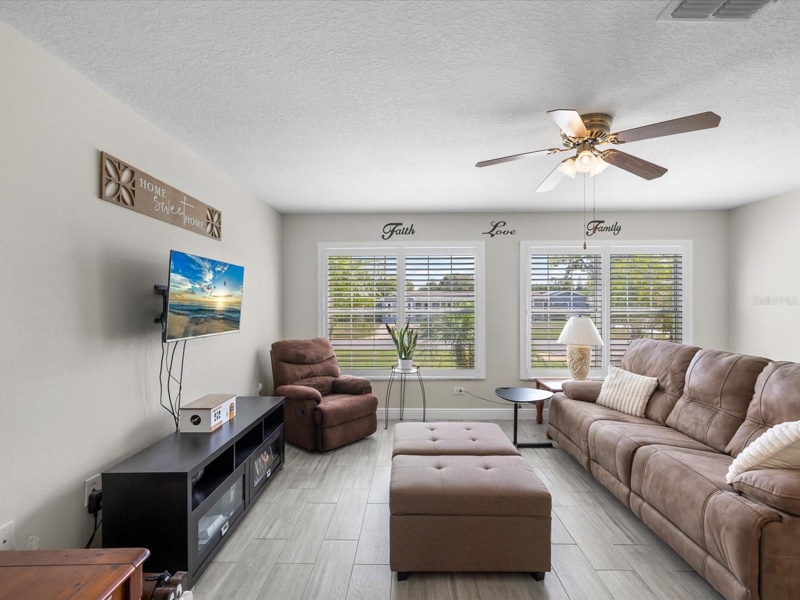 GANDY GARDENS 2 - Residential