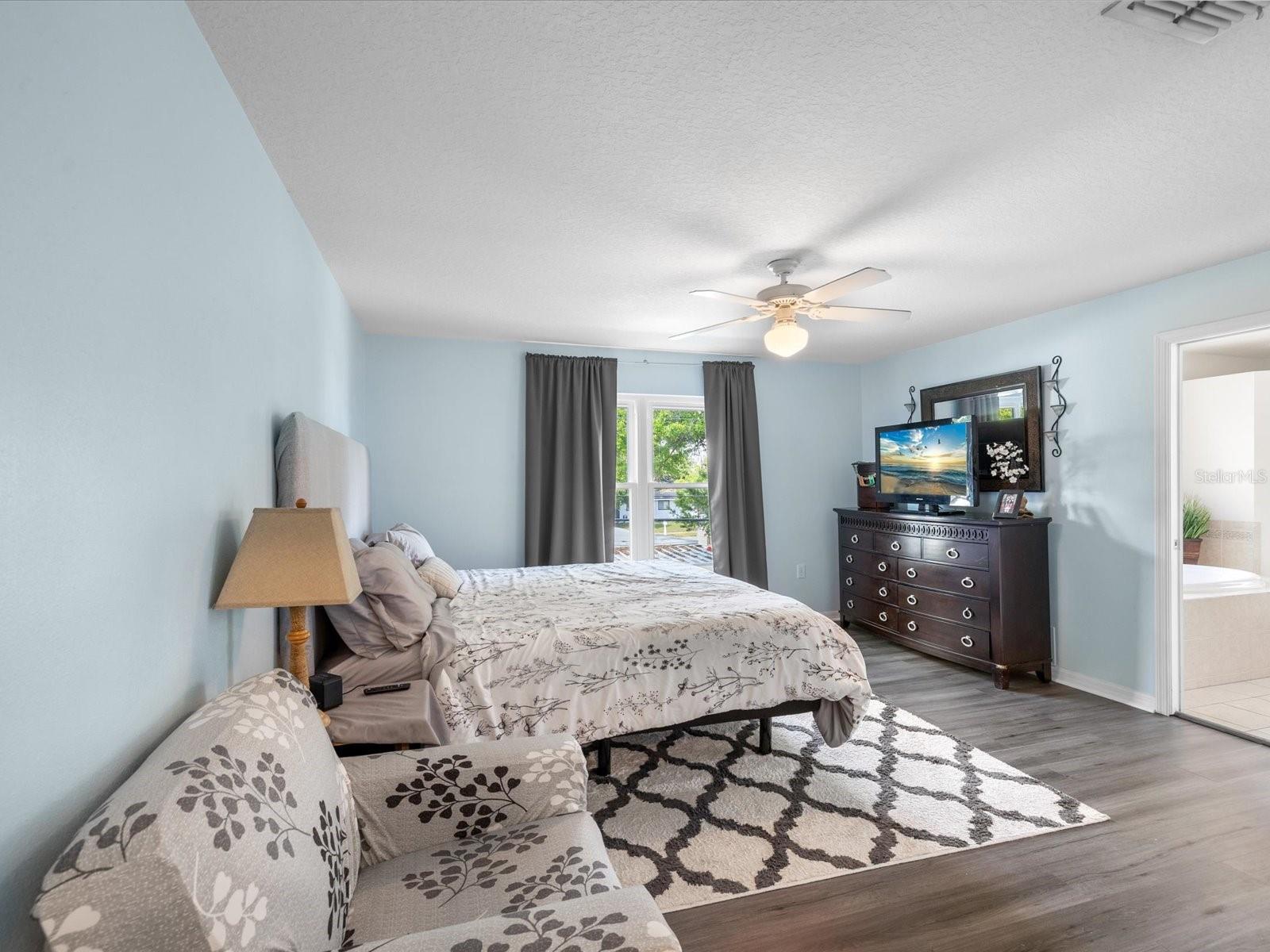 GANDY GARDENS 2 - Residential