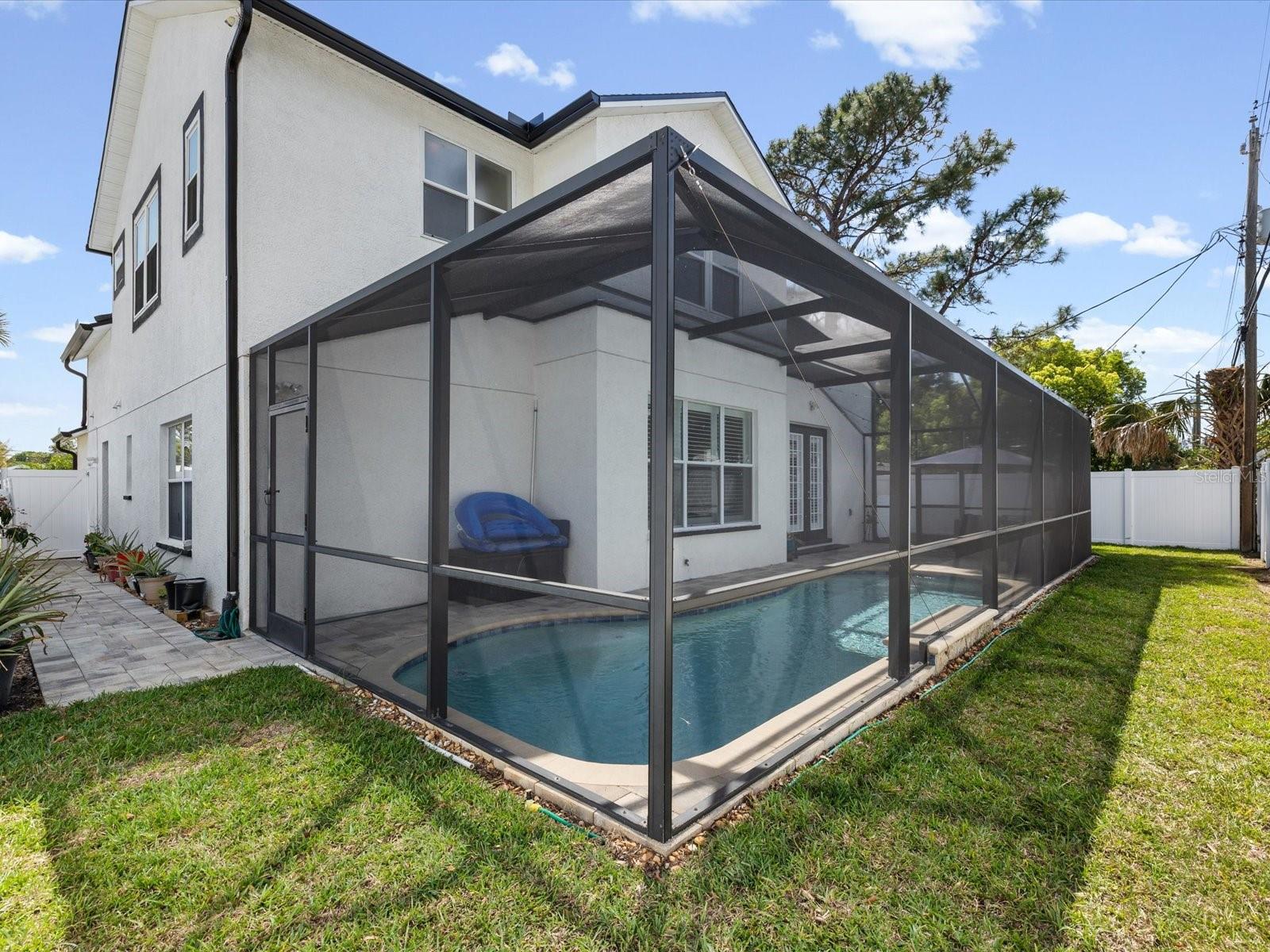 GANDY GARDENS 2 - Residential