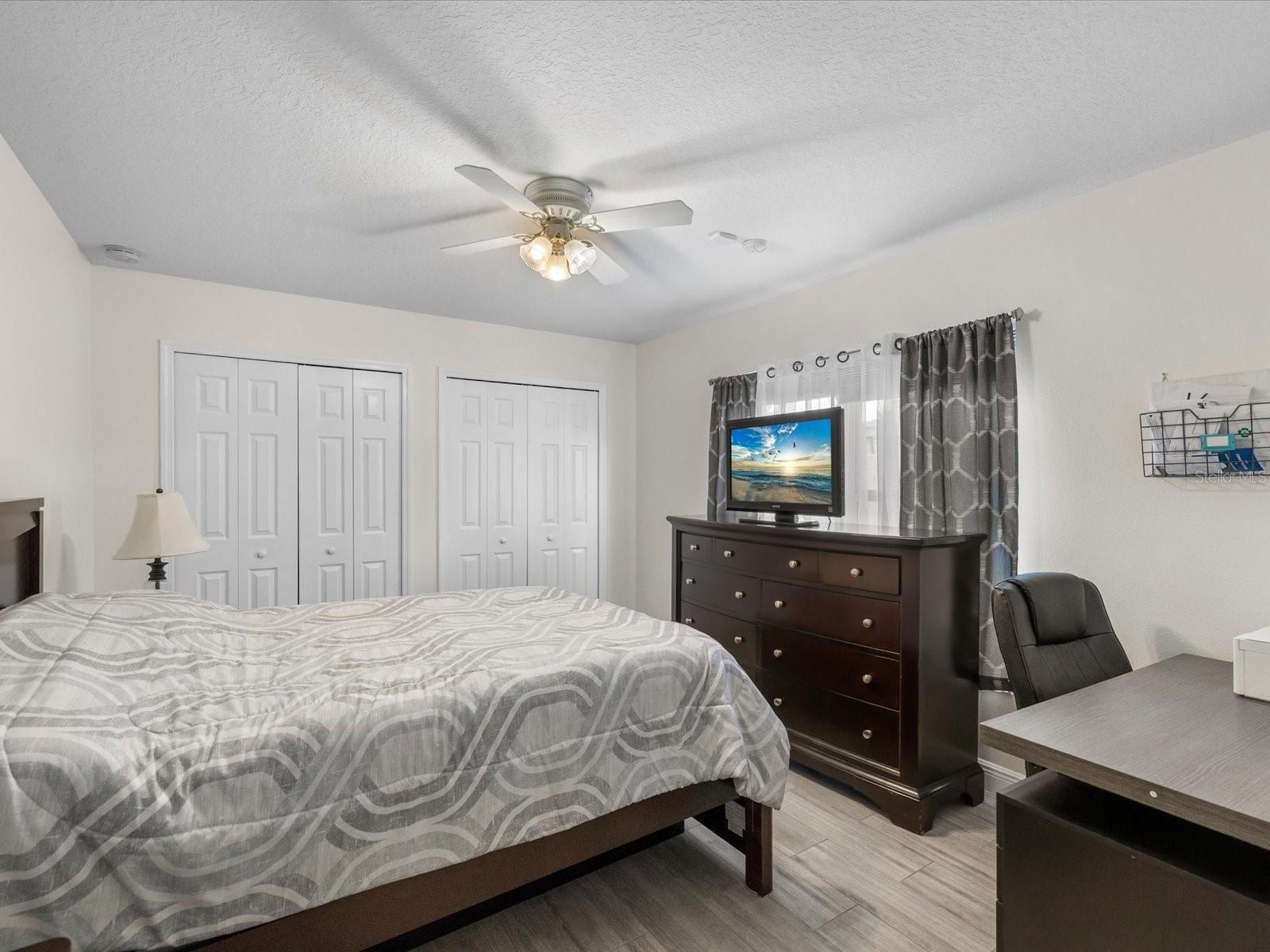 GANDY GARDENS 2 - Residential