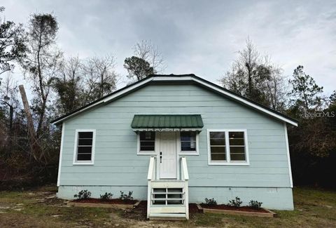 Photo of 16079 SE Janet Street, Blountstown, FL 32424 (MLS # A4662273)