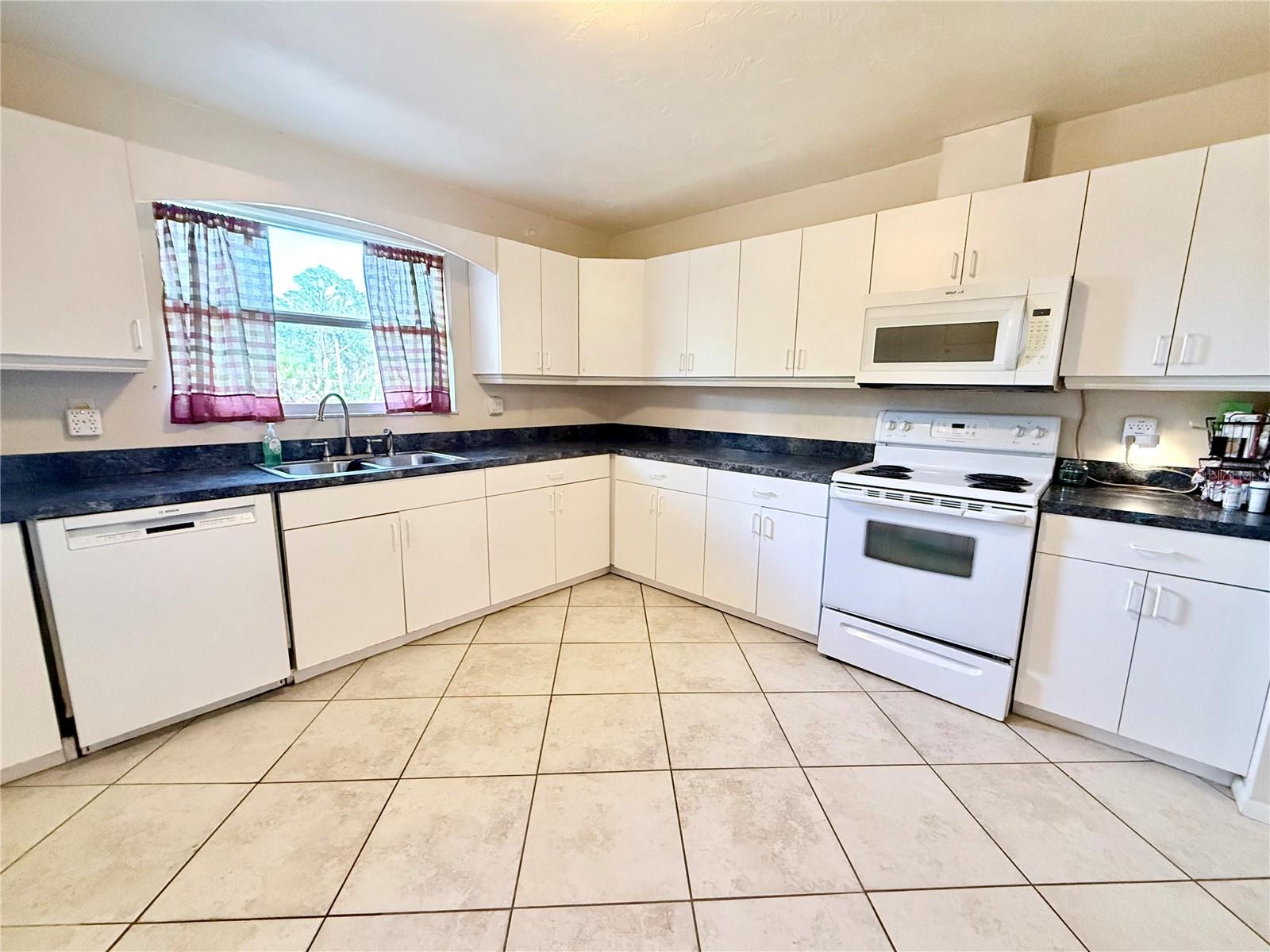 PORT CHARLOTTE SUB 05 - Residential