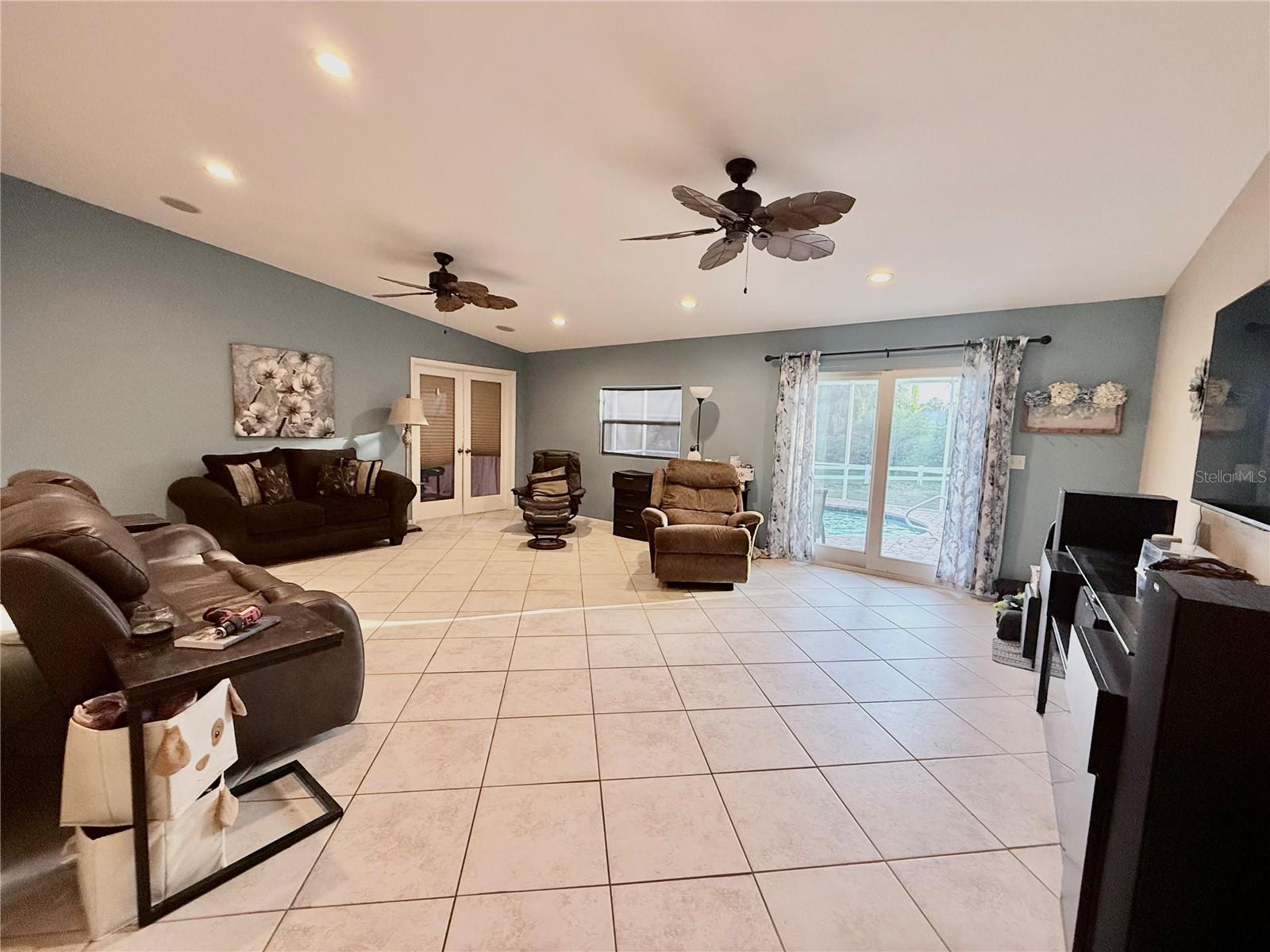 PORT CHARLOTTE SUB 05 - Residential