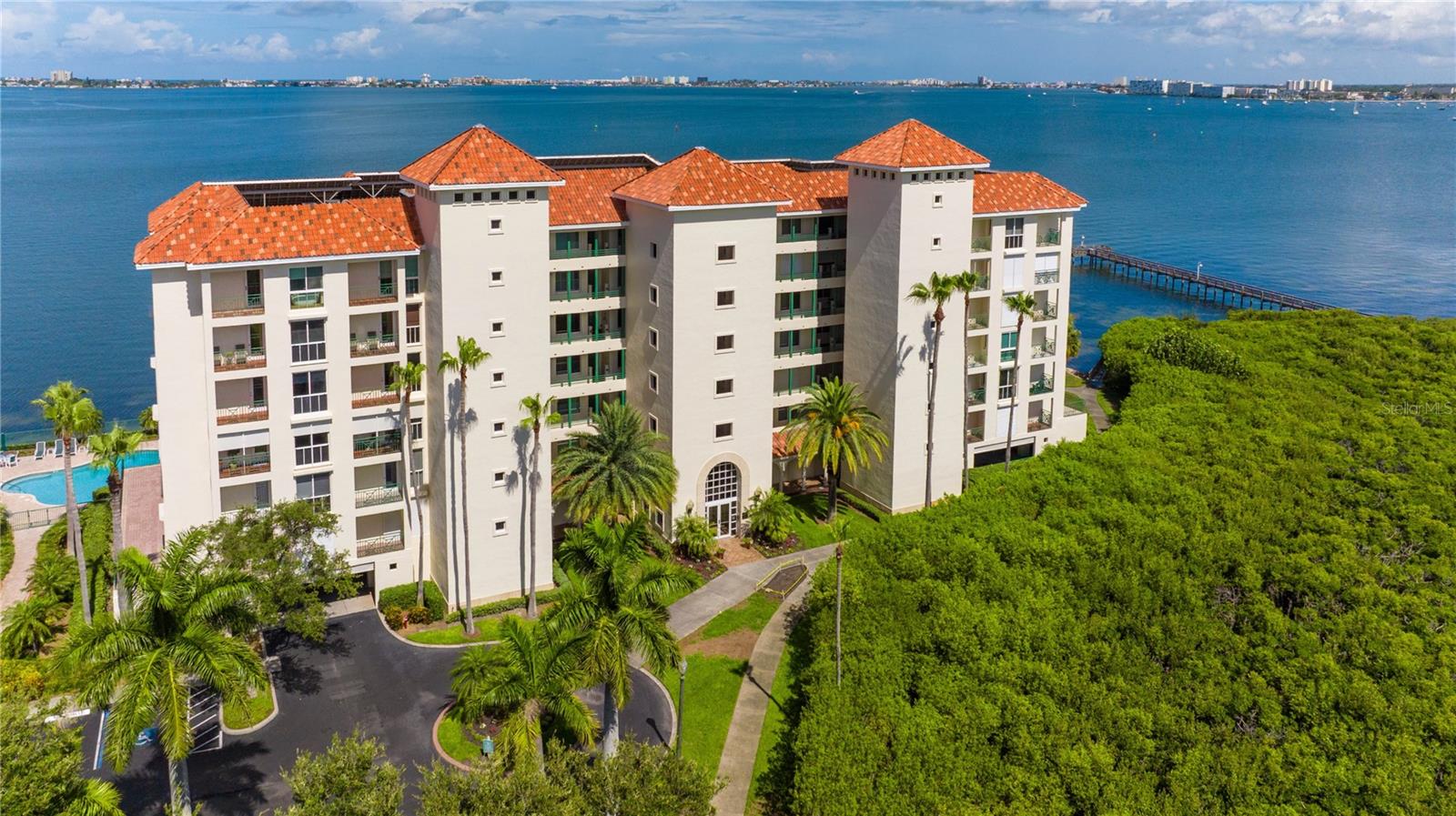 DOLPHIN CAY AT OSPREY POINT - Residential