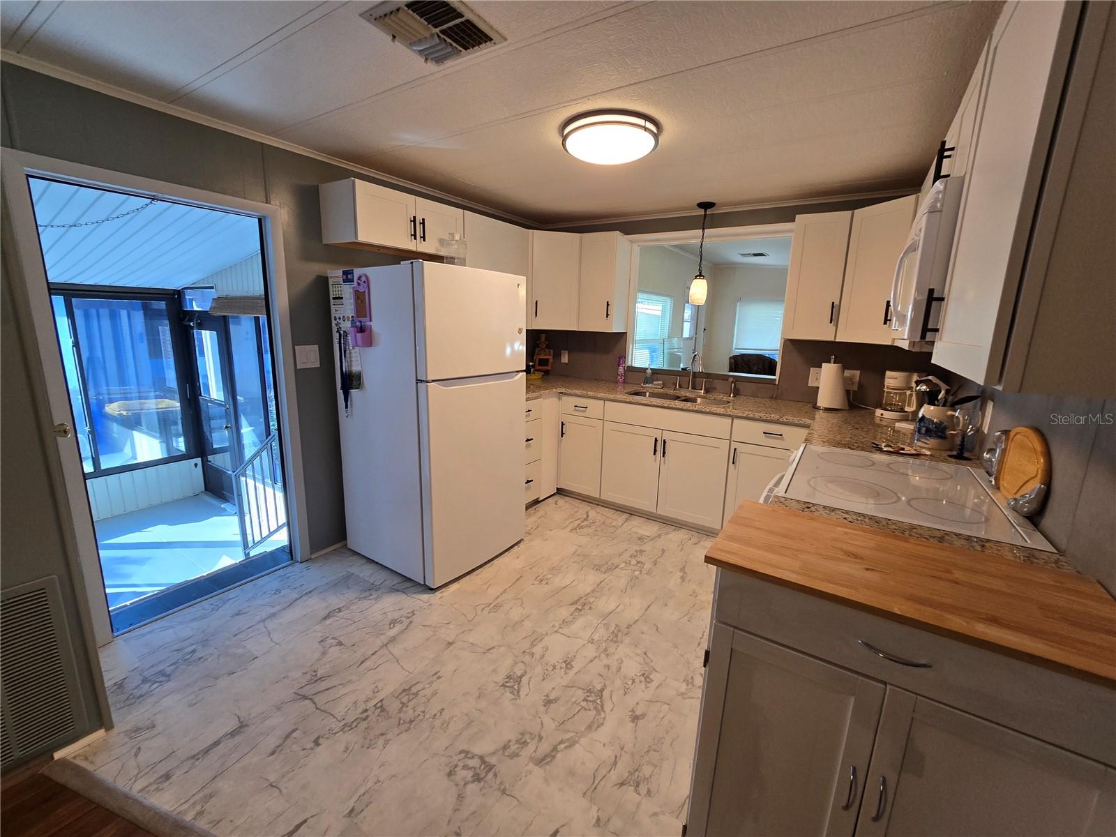 SEBRING FALLS - Residential