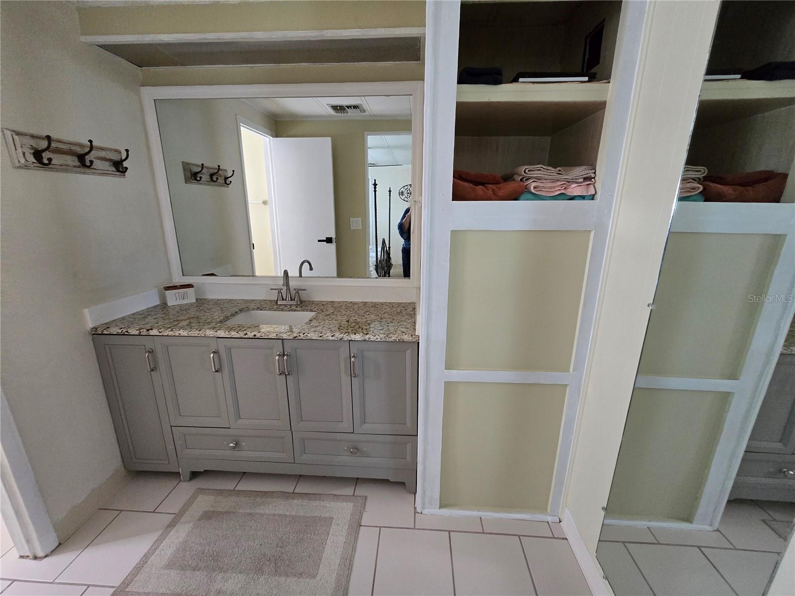 SEBRING FALLS - Residential