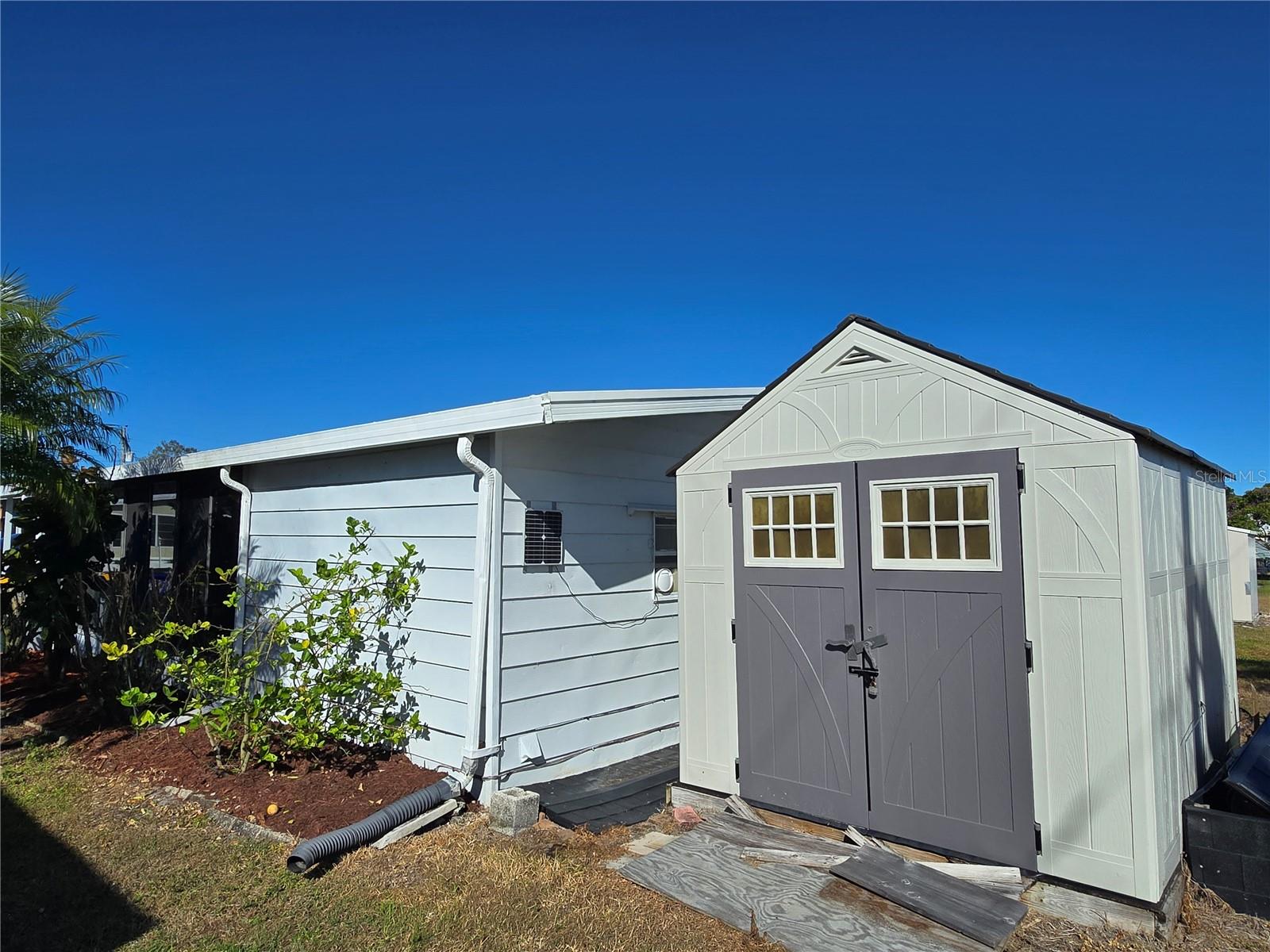 SEBRING FALLS - Residential