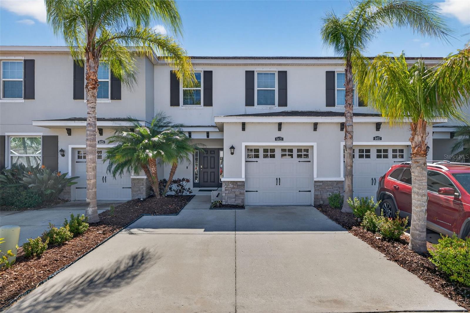 BAYTOWN SQUARE - Residential