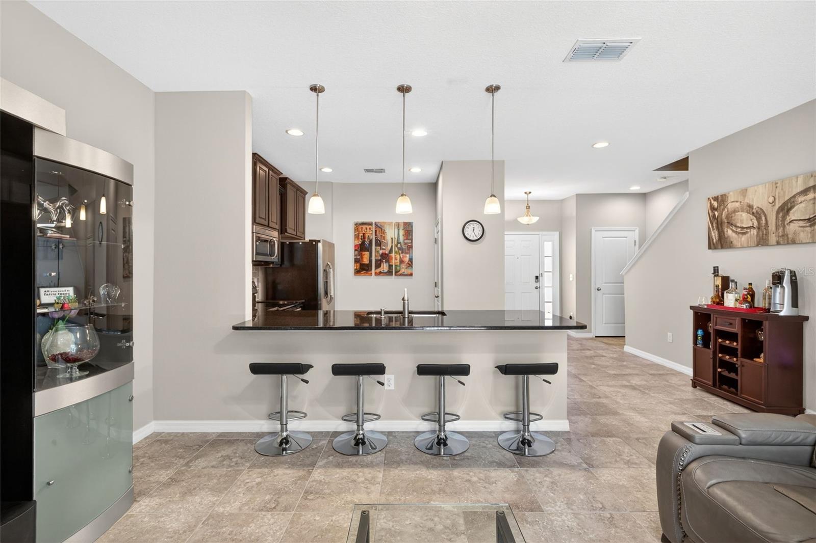 BAYTOWN SQUARE - Residential