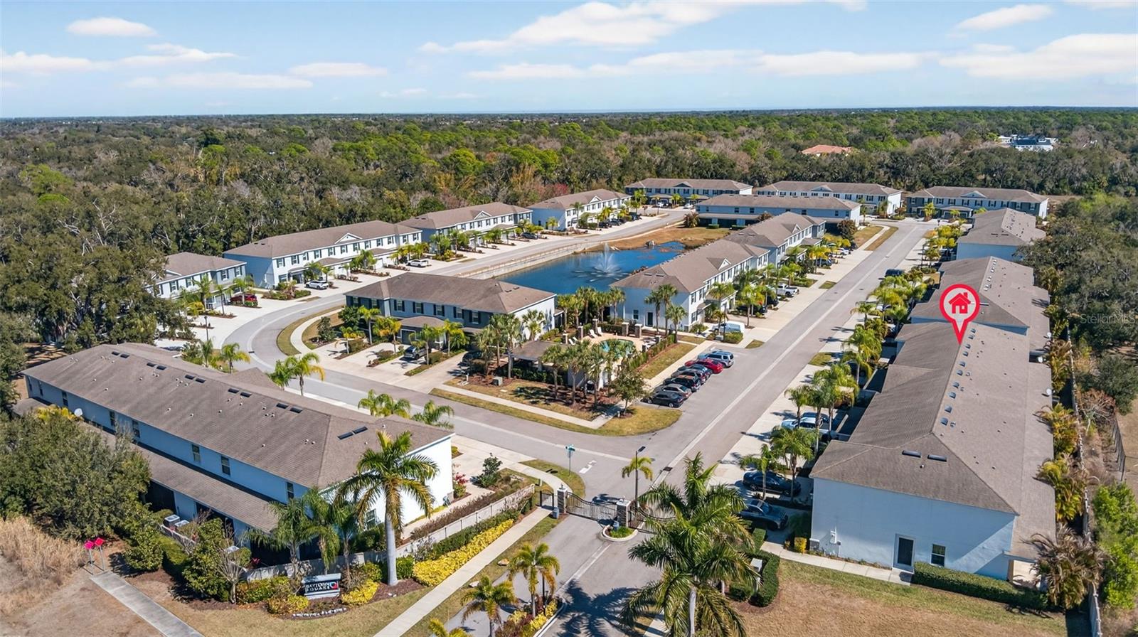 BAYTOWN SQUARE - Residential