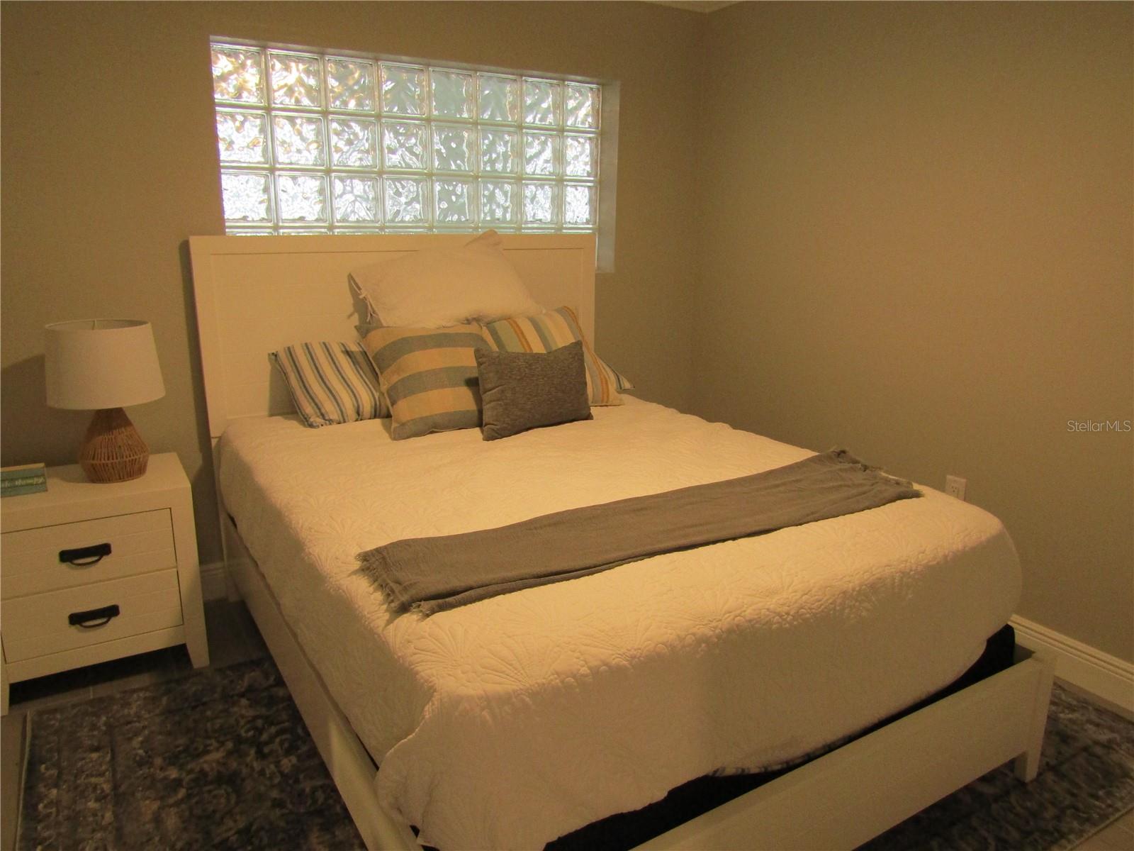 BAHIA VISTA CLUB - Residential Lease