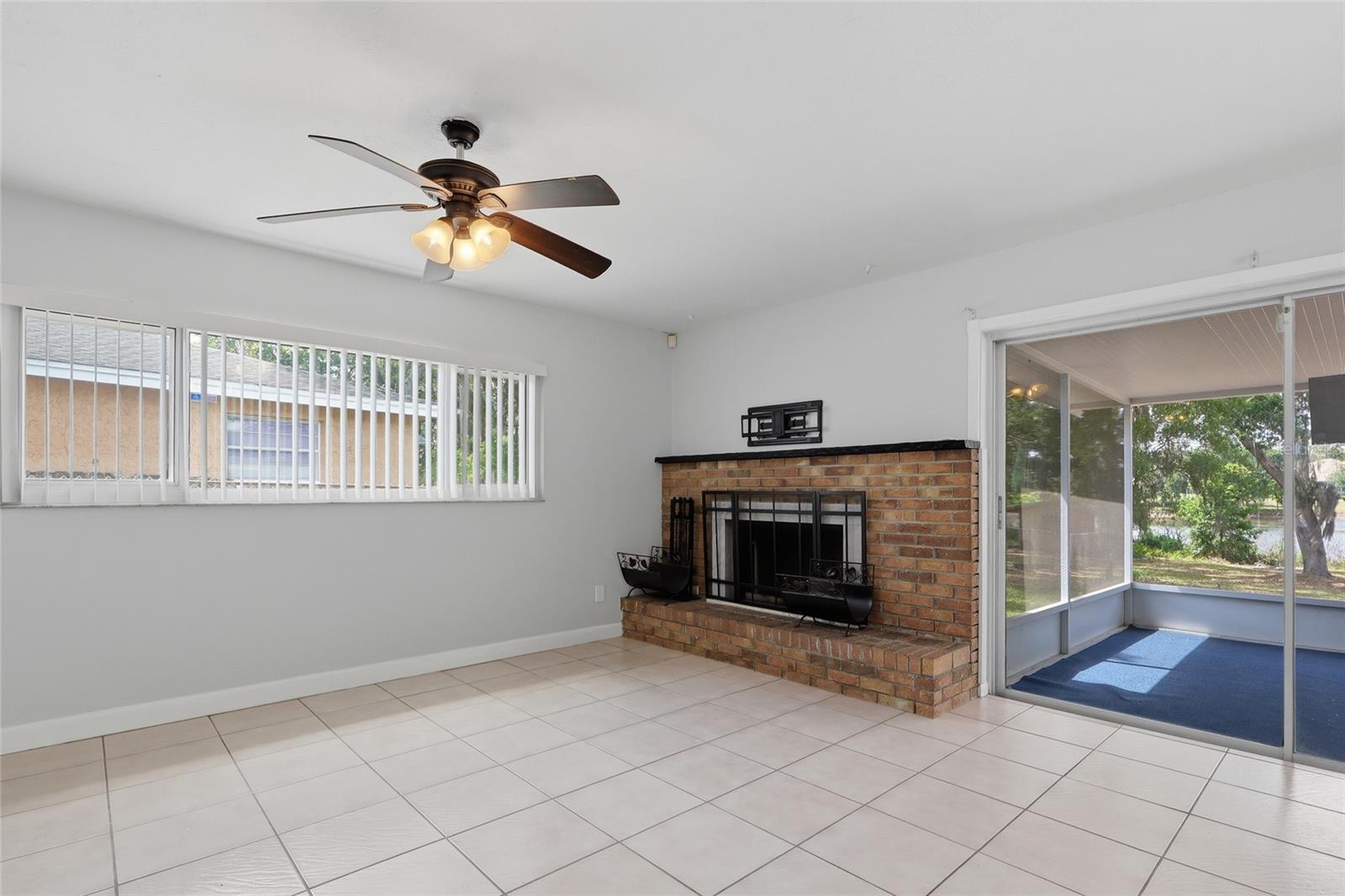 1114 ESTATEWOOD DRIVE