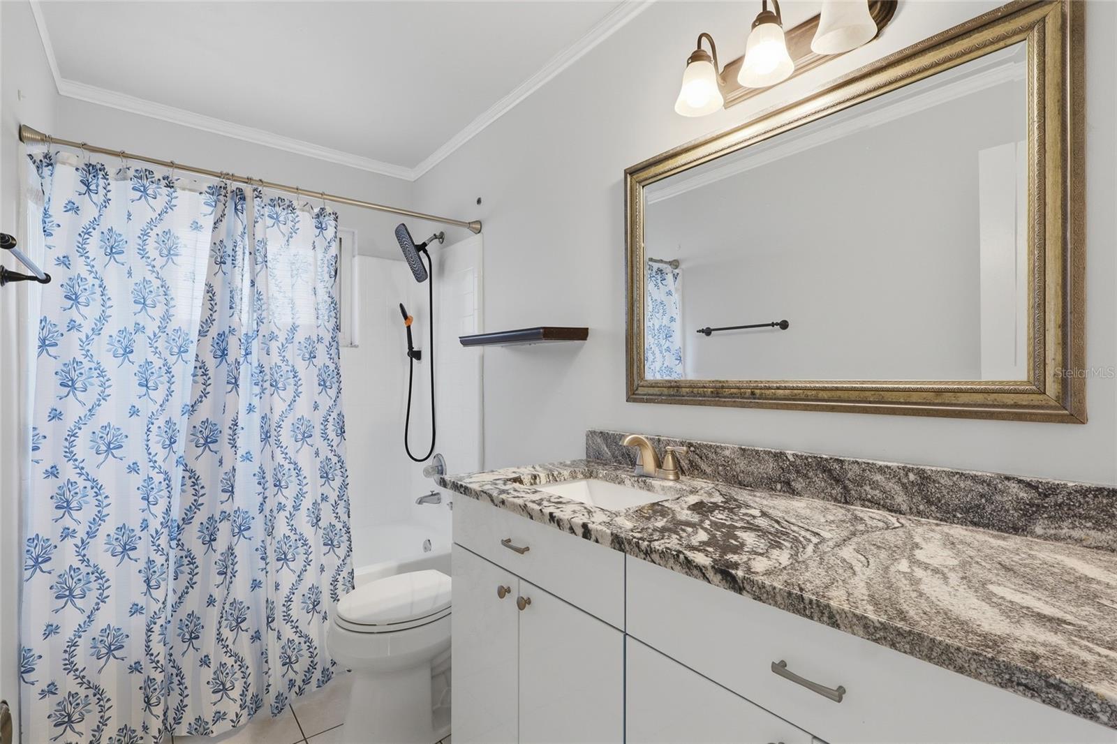 WOODBERY ESTATES FIRST ADDITIO - Residential
