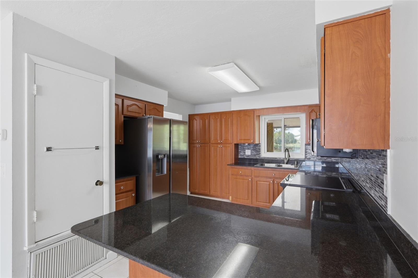 WOODBERY ESTATES FIRST ADDITIO - Residential