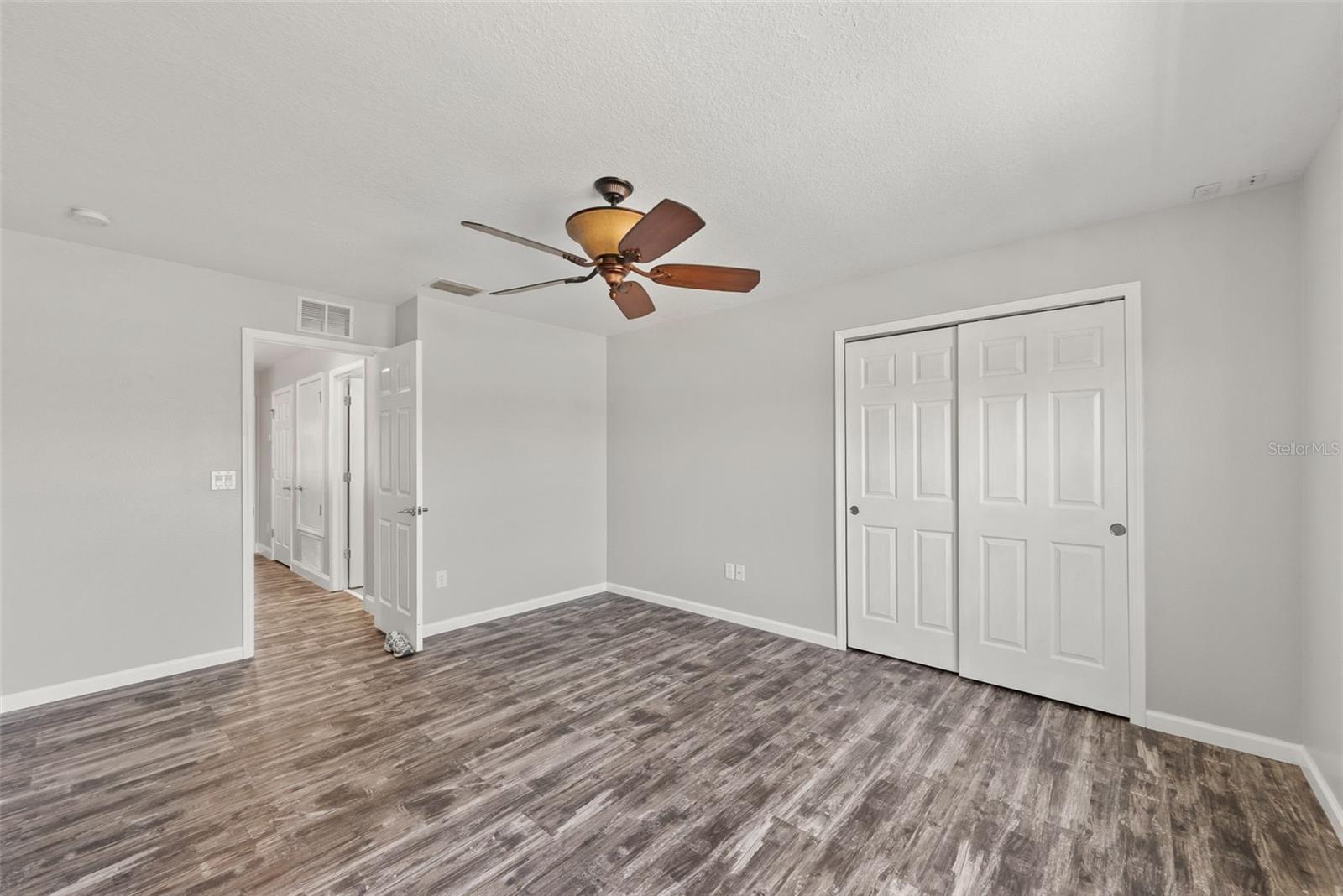 LAKESIDE PH 1A 2A & 05 - Residential Lease